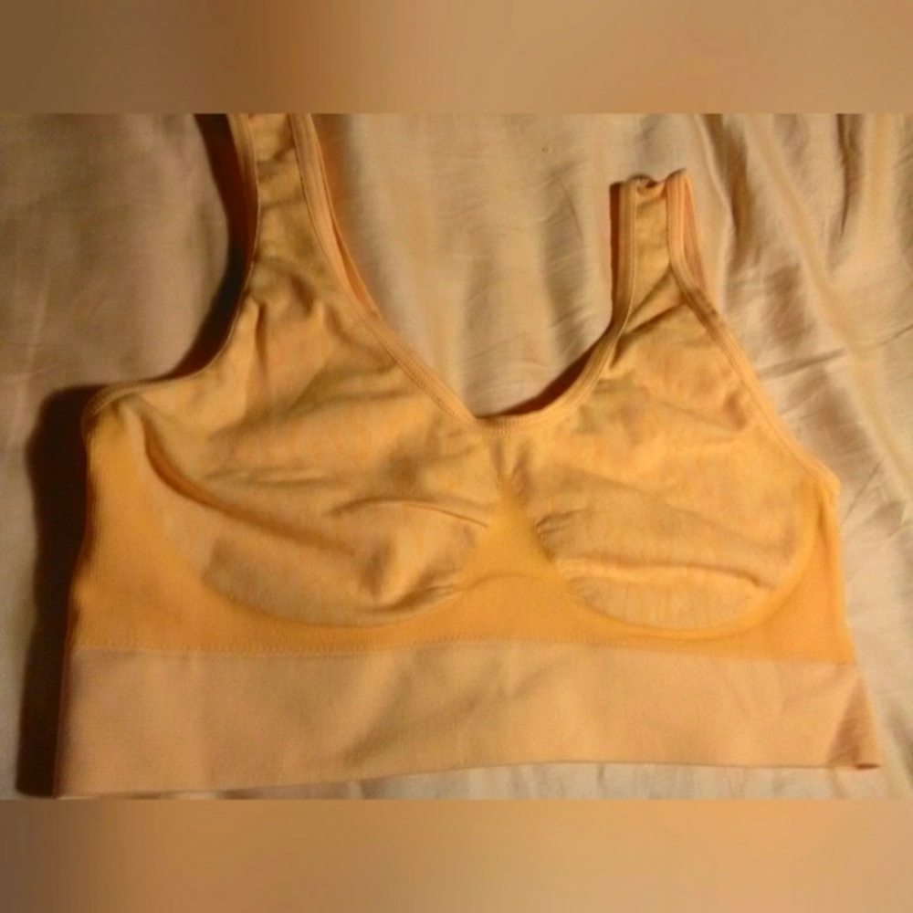 BNWOT BRALET SZ. LG YELLOW LOTS STRETCH NO PADS BY SHEAR SHAPEWEAR